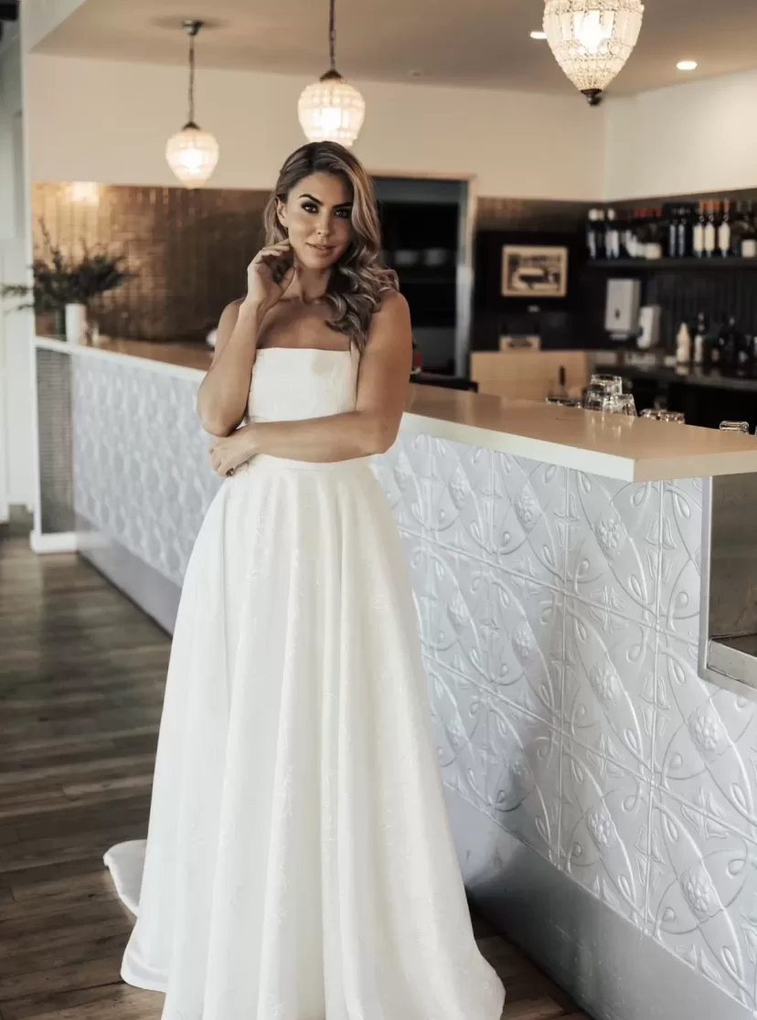 January // Size 10-12 - Kate Gubanyi hand-made wedding dresses