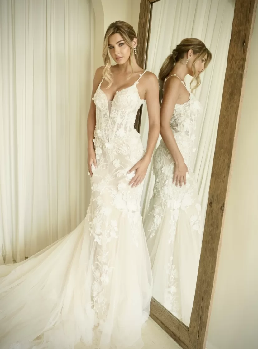 Serscha // Size 10 - Kate Gubanyi hand-made wedding dresses