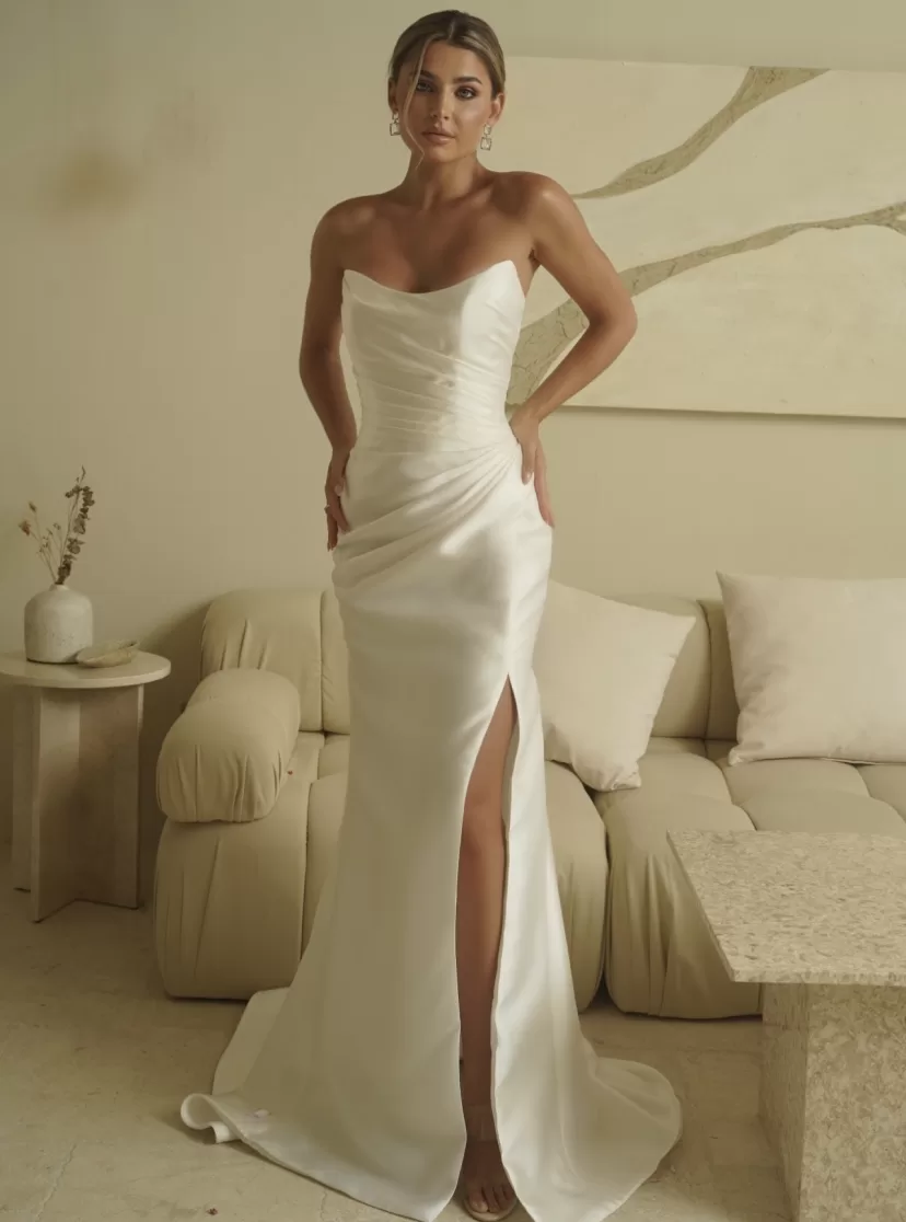 Trinity // Size 12 & 14 - Kate Gubanyi hand-made wedding dresses